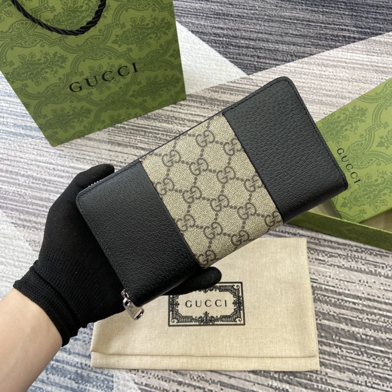 Gucci Wallets & Purse